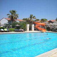 dora club asa beach