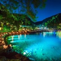 hillside beach club
