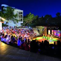 LA MER HOTEL