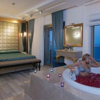 kleopatra life hotel