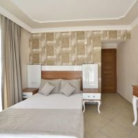nicholas park hotel