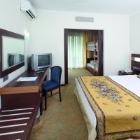 LA MER HOTEL