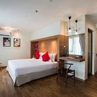 sunshine hip hotel