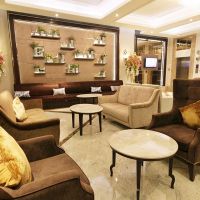 intimate hotel