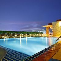 intimate hotel