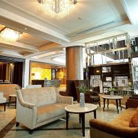 intimate hotel