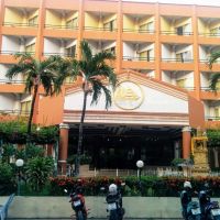 skaw beach hotel