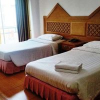 skaw beach hotel