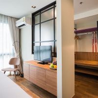 sunshine hip hotel