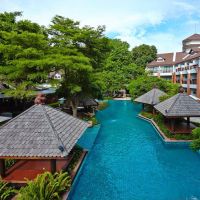 woodlands hotel