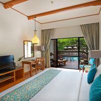 woodlands hotel