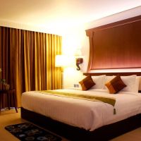 aiyara grand hotel