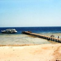 carnelia beach resort