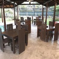 lagoon boutique hotel