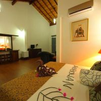 laluna ayurveda resort