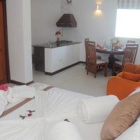 white villa ahungalla
