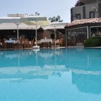 moonshine hotel & suites