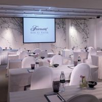 fairmont bab al bahr