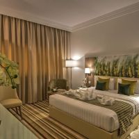 royal view hotel