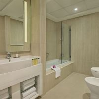 doubletree by hilton dubai jumeirah beach