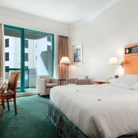 hilton dubai jumeirah beach
