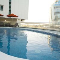 pearl marina hotel