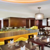 city seasons towers dubai - burjuman mall