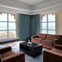 sheraton sharjah beach resort & spa