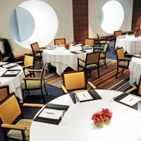 jumeirah beach hotel