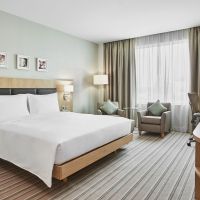 hilton garden inn mall of the emirates