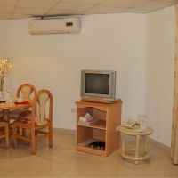 golden beach motel sharjah