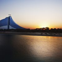 jumeirah beach hotel