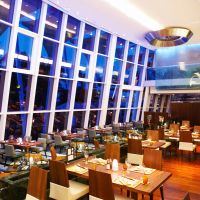 jumeirah beach hotel