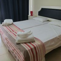 royal blue hotel & spa