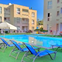 daphne hotel apartments