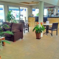 daphne hotel apartments
