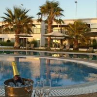 royal blue hotel & spa