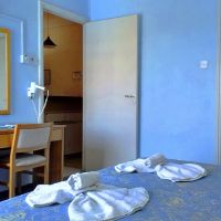 daphne hotel apartments