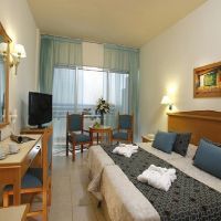 sentido cypria bay