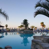 sentido cypria bay