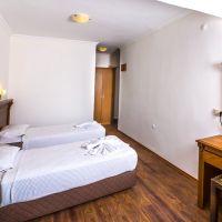 honeymoon beach hotel