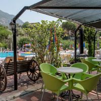 club pink palace hotel