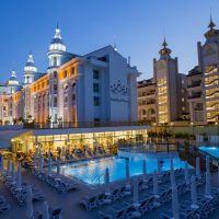 side royal palace hotel & spa