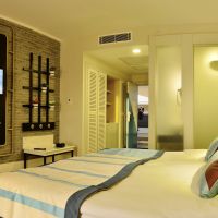side valentine resort & spa