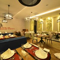 side valentine resort & spa