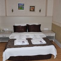 hotel almena