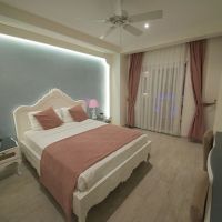 montebello deluxe hotel