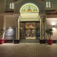 montebello deluxe hotel