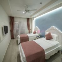 montebello deluxe hotel