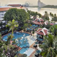 anantara bangkok riverside resort